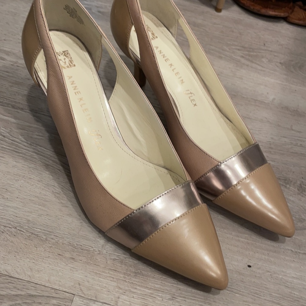 Anne Klein - Picture 3 of 3
